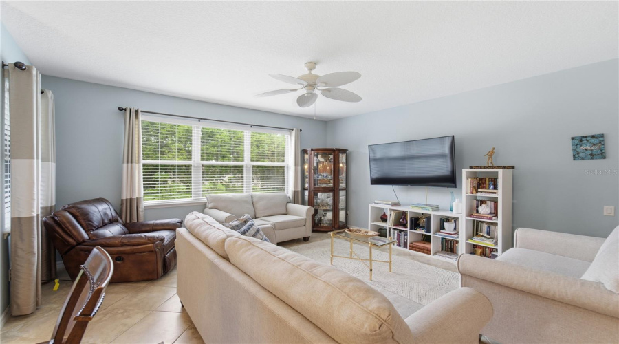 DAVENPORT, Florida 33837, 3 Bedrooms Bedrooms, ,2 BathroomsBathrooms,Residential,For Sale,GRANADA,0,MFRO6413709