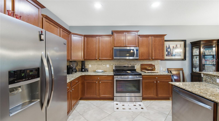DAVENPORT, Florida 33837, 3 Bedrooms Bedrooms, ,2 BathroomsBathrooms,Residential,For Sale,GRANADA,0,MFRO6413709