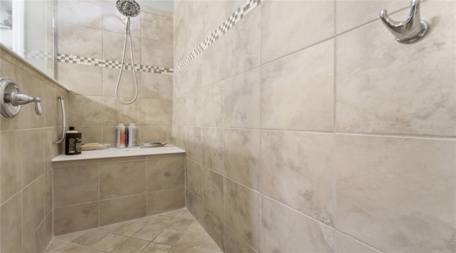 DAVENPORT, Florida 33837, 3 Bedrooms Bedrooms, ,2 BathroomsBathrooms,Residential,For Sale,GRANADA,0,MFRO6413709
