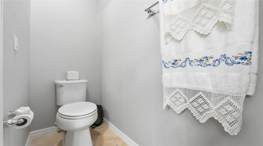 DAVENPORT, Florida 33837, 3 Bedrooms Bedrooms, ,2 BathroomsBathrooms,Residential,For Sale,GRANADA,0,MFRO6413709