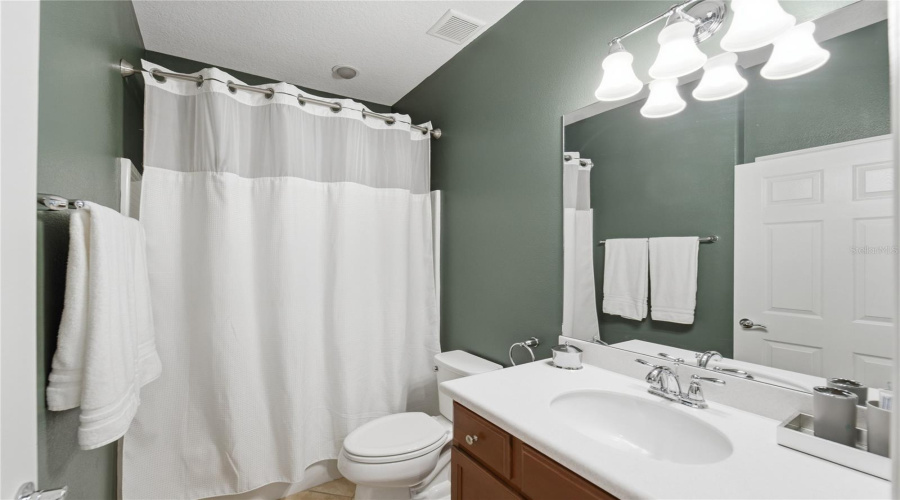 DAVENPORT, Florida 33837, 3 Bedrooms Bedrooms, ,2 BathroomsBathrooms,Residential,For Sale,GRANADA,0,MFRO6413709