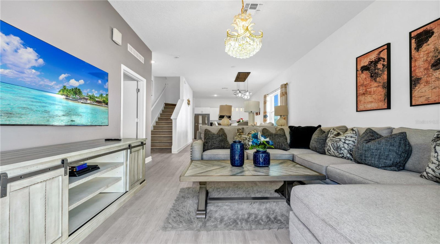 DAVENPORT, Florida 33896, 5 Bedrooms Bedrooms, ,4 BathroomsBathrooms,Residential,For Sale,FAMAGUSTA,0,MFRO6414108