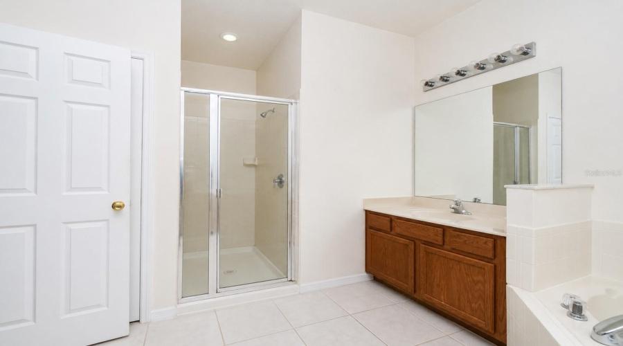 KISSIMMEE, Florida 34746, 3 Bedrooms Bedrooms, ,2 BathroomsBathrooms,Residential,For Sale,PATRICIAN,0,MFRA4696098