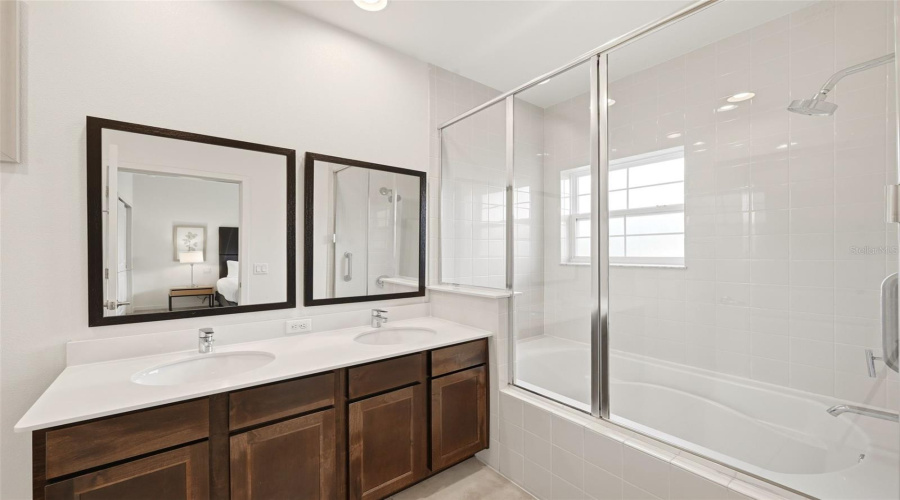 KISSIMMEE, Florida 34746, 2 Bedrooms Bedrooms, ,2 BathroomsBathrooms,Residential,For Sale,ROADSTER,0,MFRO6413741