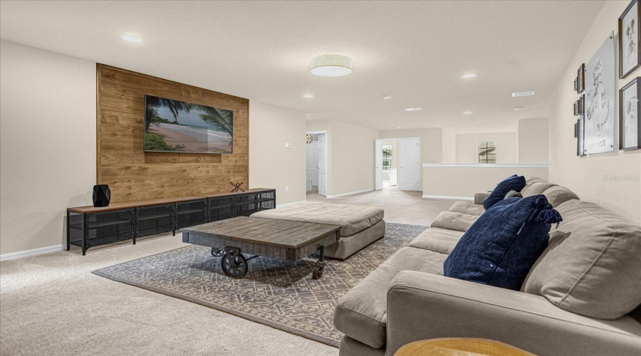 KISSIMMEE, Florida 34747, 8 Bedrooms Bedrooms, ,6 BathroomsBathrooms,Residential,For Sale,BENGAL,0,MFRS5148316