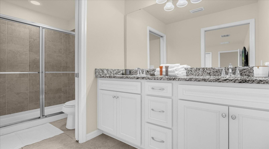 KISSIMMEE, Florida 34747, 8 Bedrooms Bedrooms, ,6 BathroomsBathrooms,Residential,For Sale,BENGAL,0,MFRS5148316