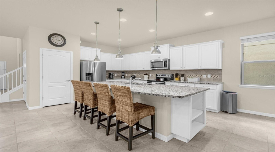 KISSIMMEE, Florida 34747, 8 Bedrooms Bedrooms, ,6 BathroomsBathrooms,Residential,For Sale,BENGAL,0,MFRS5148316
