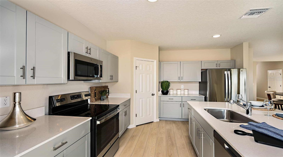model home/virtually staged