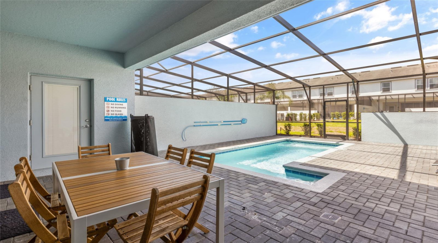 DAVENPORT, Florida 33837, 5 Bedrooms Bedrooms, ,4 BathroomsBathrooms,Residential,For Sale,OAKMOSS LOOP,0,MFRO6357256