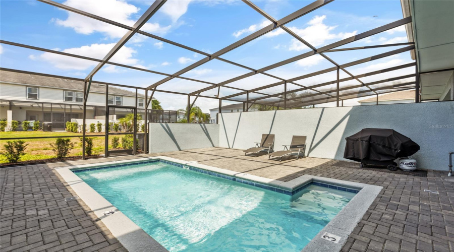 DAVENPORT, Florida 33837, 5 Bedrooms Bedrooms, ,4 BathroomsBathrooms,Residential,For Sale,OAKMOSS LOOP,0,MFRO6357256