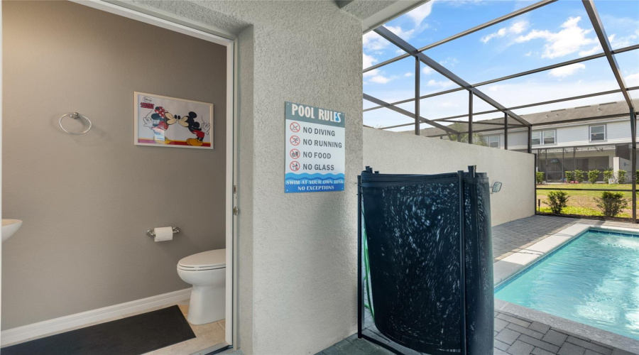 DAVENPORT, Florida 33837, 5 Bedrooms Bedrooms, ,4 BathroomsBathrooms,Residential,For Sale,OAKMOSS LOOP,0,MFRO6357256