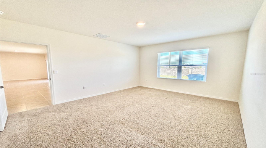 DAVENPORT, Florida 33837, 4 Bedrooms Bedrooms, ,2 BathroomsBathrooms,Residential,For Sale,GENTLE RAIN,0,MFRO6358411