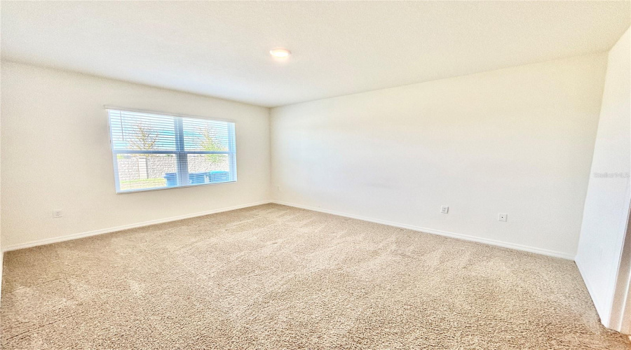 DAVENPORT, Florida 33837, 4 Bedrooms Bedrooms, ,2 BathroomsBathrooms,Residential,For Sale,GENTLE RAIN,0,MFRO6358411