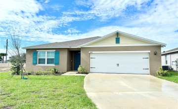 DAVENPORT, Florida 33837, 4 Bedrooms Bedrooms, ,2 BathroomsBathrooms,Residential,For Sale,GENTLE RAIN,0,MFRO6358411