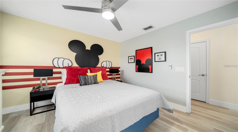 KISSIMMEE, Florida 34746, 6 Bedrooms Bedrooms, ,4 BathroomsBathrooms,Residential,For Sale,TRANQUILITY,0,MFRO6269604
