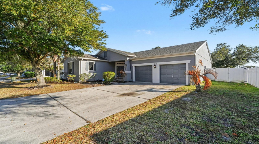 KISSIMMEE, Florida 34746, 3 Bedrooms Bedrooms, ,2 BathroomsBathrooms,Residential,For Sale,STONINGTON,0,MFRO6383865