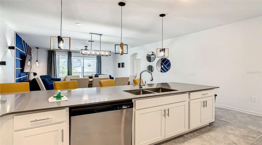DAVENPORT, Florida 33896, 3 Bedrooms Bedrooms, ,2 BathroomsBathrooms,Residential,For Sale,CABOT CLIFFS,0,MFRO6413862