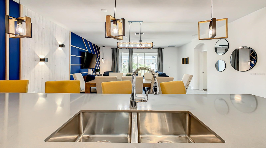 DAVENPORT, Florida 33896, 3 Bedrooms Bedrooms, ,2 BathroomsBathrooms,Residential,For Sale,CABOT CLIFFS,0,MFRO6413862