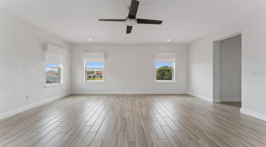 ORLANDO, Florida 32836, 5 Bedrooms Bedrooms, ,4 BathroomsBathrooms,Residential,For Sale,ROYAL CYPRESS,0,MFRV4949198