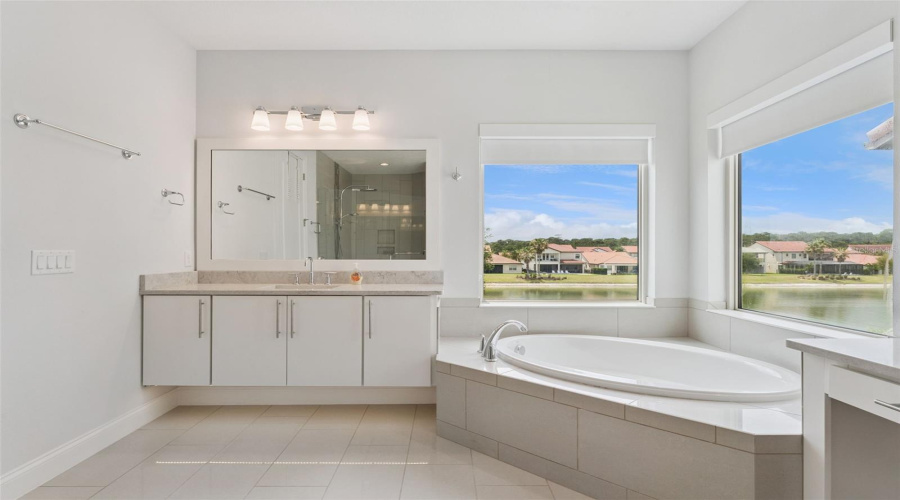 ORLANDO, Florida 32836, 5 Bedrooms Bedrooms, ,4 BathroomsBathrooms,Residential,For Sale,ROYAL CYPRESS,0,MFRV4949198