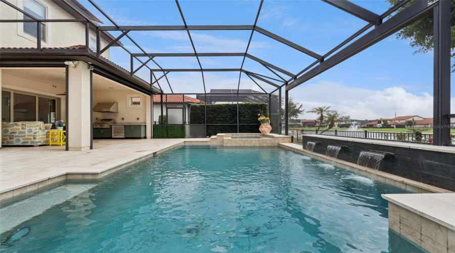 ORLANDO, Florida 32836, 5 Bedrooms Bedrooms, ,4 BathroomsBathrooms,Residential,For Sale,ROYAL CYPRESS,0,MFRV4949198
