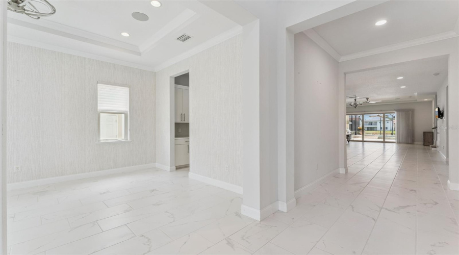 ORLANDO, Florida 32836, 5 Bedrooms Bedrooms, ,4 BathroomsBathrooms,Residential,For Sale,ROYAL CYPRESS,0,MFRV4949198