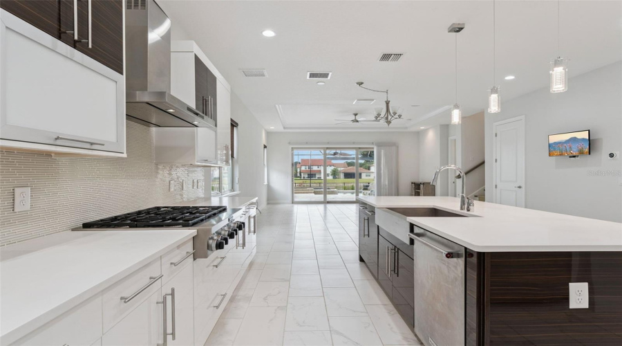 ORLANDO, Florida 32836, 5 Bedrooms Bedrooms, ,4 BathroomsBathrooms,Residential,For Sale,ROYAL CYPRESS,0,MFRV4949198