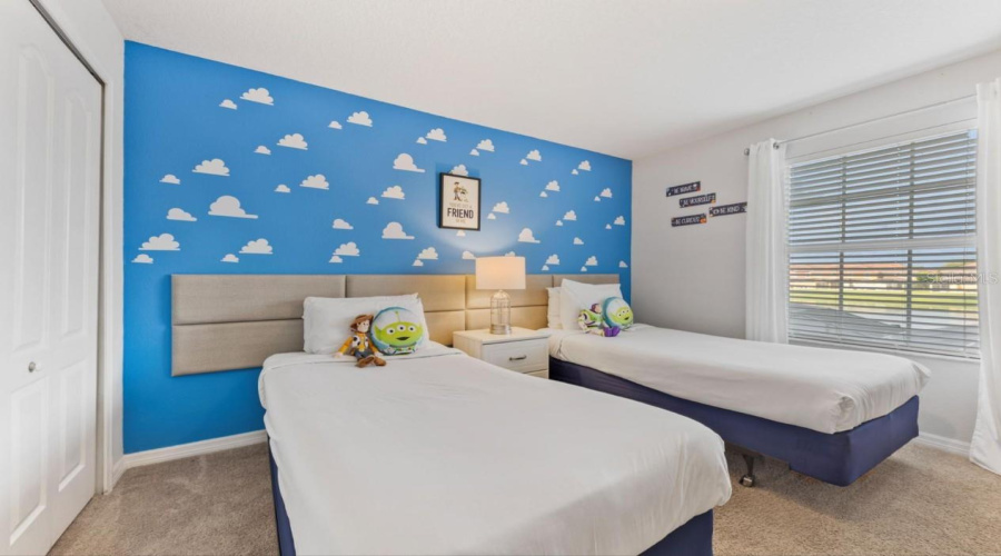 KISSIMMEE, Florida 34747, 4 Bedrooms Bedrooms, ,3 BathroomsBathrooms,Residential,For Sale,CANDY PALM,0,MFRS5151394