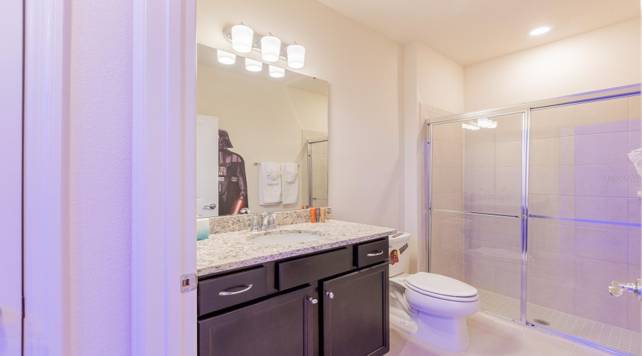 DAVENPORT, Florida 33897, 5 Bedrooms Bedrooms, ,4 BathroomsBathrooms,Residential,For Sale,LANA,0,MFRS5151388
