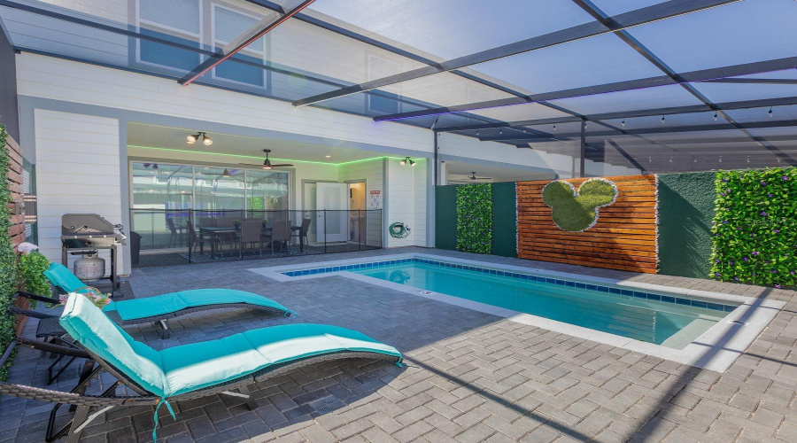 DAVENPORT, Florida 33897, 5 Bedrooms Bedrooms, ,4 BathroomsBathrooms,Residential,For Sale,LANA,0,MFRS5151388