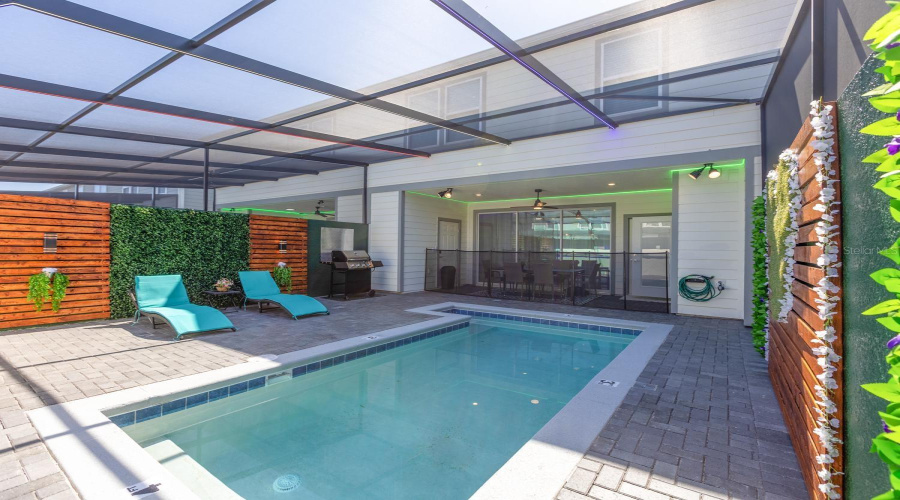 DAVENPORT, Florida 33897, 5 Bedrooms Bedrooms, ,4 BathroomsBathrooms,Residential,For Sale,LANA,0,MFRS5151388