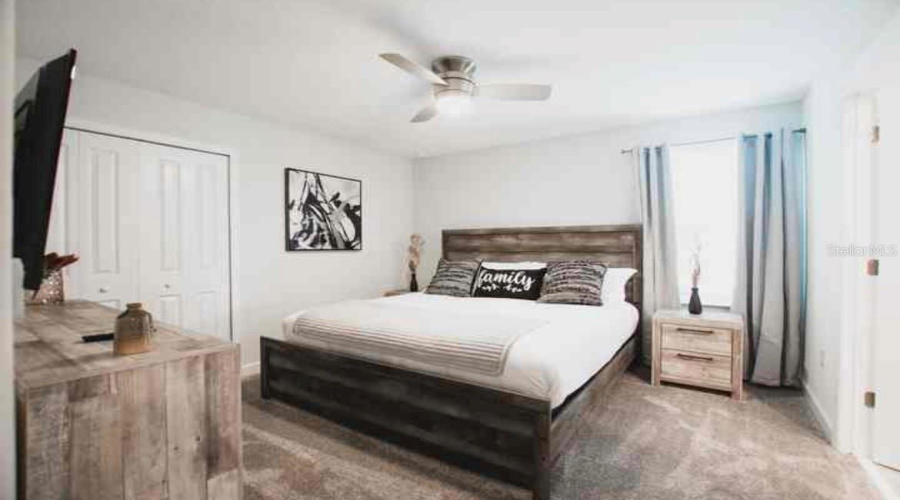 DAVENPORT, Florida 33896, 9 Bedrooms Bedrooms, ,5 BathroomsBathrooms,Residential,For Sale,SOMMERSET HILLS,0,MFRS5130617