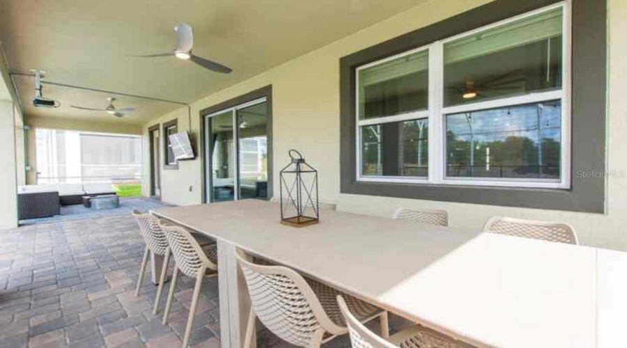 DAVENPORT, Florida 33896, 9 Bedrooms Bedrooms, ,5 BathroomsBathrooms,Residential,For Sale,SOMMERSET HILLS,0,MFRS5130617