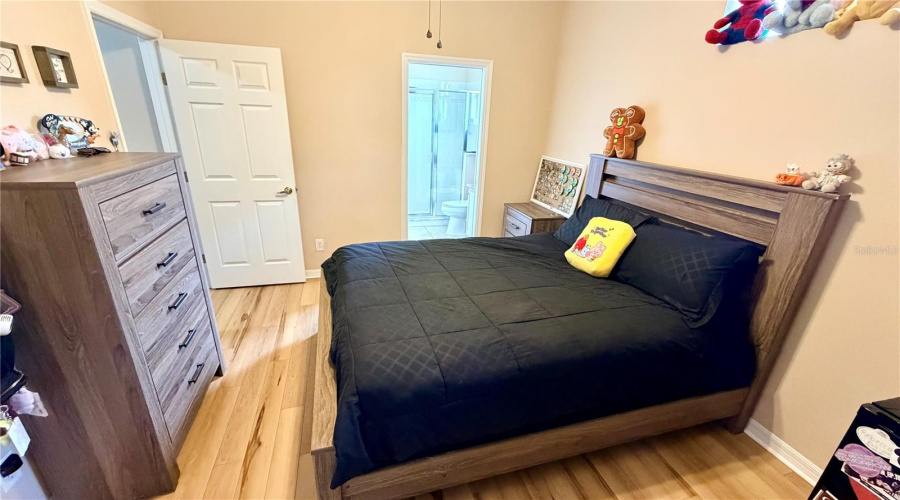 DAVENPORT, Florida 33897, 4 Bedrooms Bedrooms, ,3 BathroomsBathrooms,Residential,For Sale,TUPELO,0,MFRO6413991