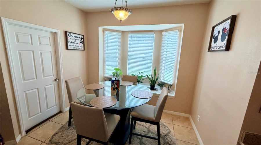 DAVENPORT, Florida 33897, 4 Bedrooms Bedrooms, ,3 BathroomsBathrooms,Residential,For Sale,TUPELO,0,MFRO6413991
