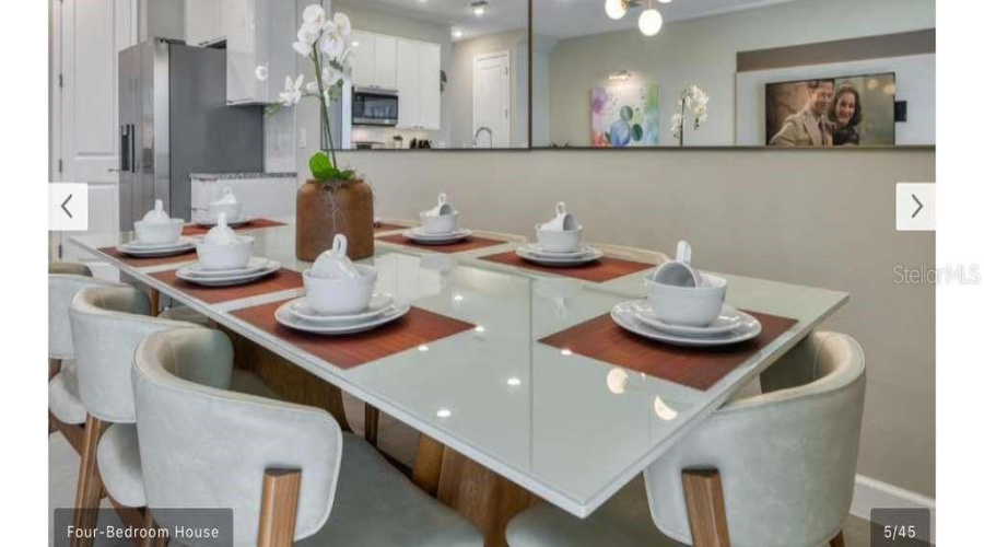 KISSIMMEE, Florida 34747, 4 Bedrooms Bedrooms, ,4 BathroomsBathrooms,Residential,For Sale,FORMOSA VALLEY,0,MFRO6414315