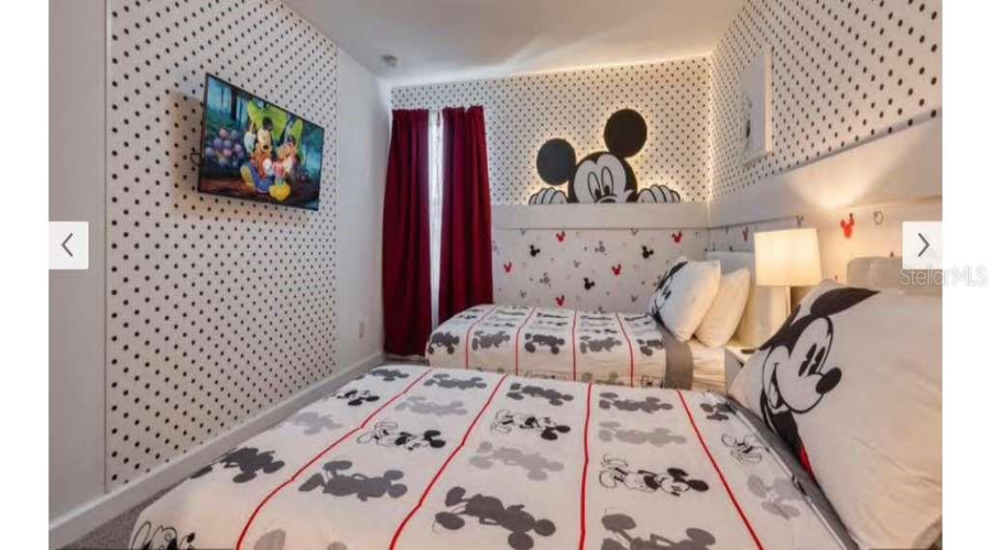 KISSIMMEE, Florida 34747, 4 Bedrooms Bedrooms, ,4 BathroomsBathrooms,Residential,For Sale,FORMOSA VALLEY,0,MFRO6414315