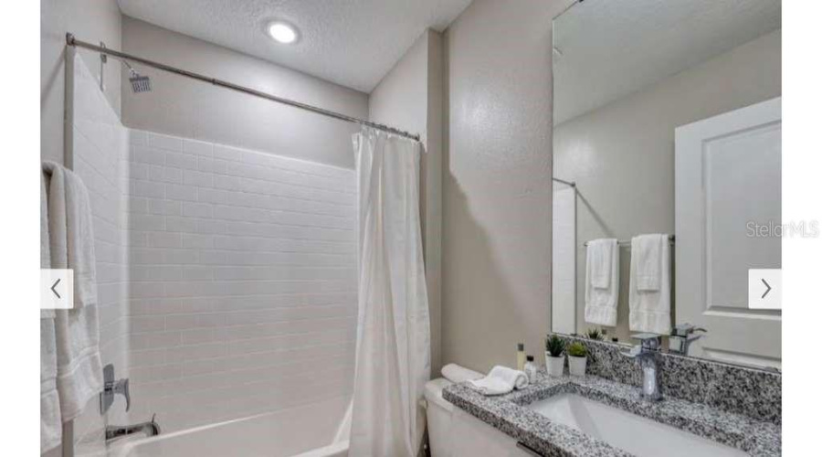 KISSIMMEE, Florida 34747, 4 Bedrooms Bedrooms, ,4 BathroomsBathrooms,Residential,For Sale,FORMOSA VALLEY,0,MFRO6414315