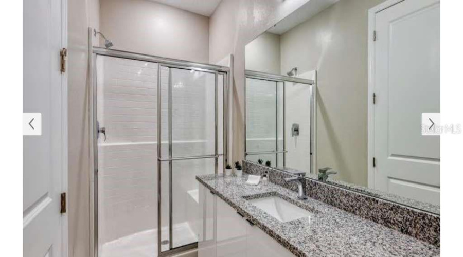 KISSIMMEE, Florida 34747, 4 Bedrooms Bedrooms, ,4 BathroomsBathrooms,Residential,For Sale,FORMOSA VALLEY,0,MFRO6414315