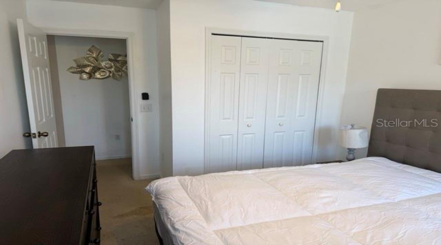 KISSIMMEE, Florida 34746, 3 Bedrooms Bedrooms, ,2 BathroomsBathrooms,Residential,For Sale,VERO BEACH,0,MFRO6414453