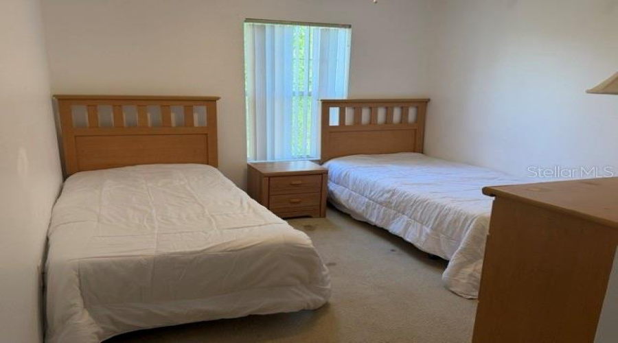 KISSIMMEE, Florida 34746, 3 Bedrooms Bedrooms, ,2 BathroomsBathrooms,Residential,For Sale,VERO BEACH,0,MFRO6414453