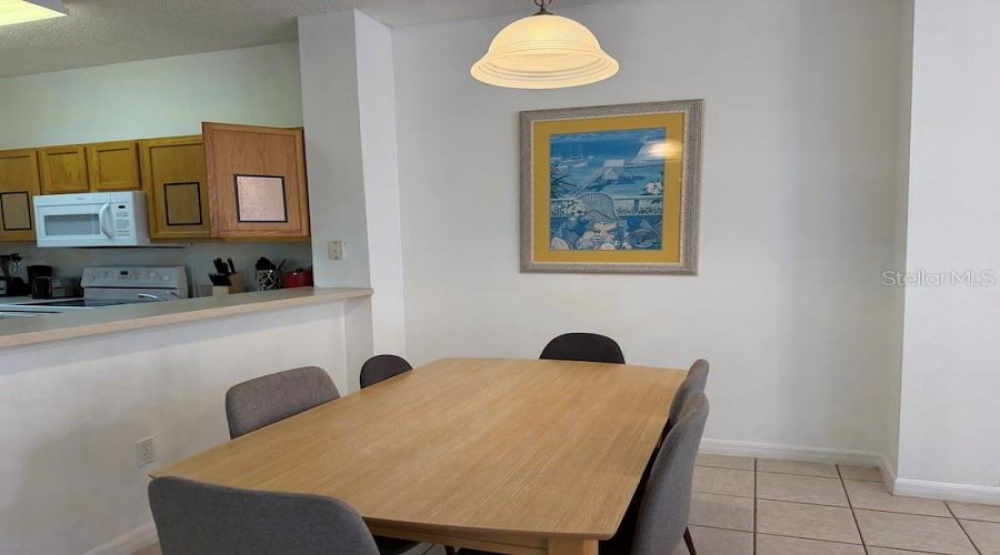 KISSIMMEE, Florida 34746, 3 Bedrooms Bedrooms, ,2 BathroomsBathrooms,Residential,For Sale,VERO BEACH,0,MFRO6414453