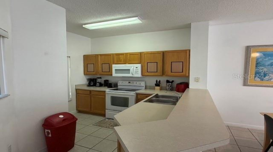 KISSIMMEE, Florida 34746, 3 Bedrooms Bedrooms, ,2 BathroomsBathrooms,Residential,For Sale,VERO BEACH,0,MFRO6414453
