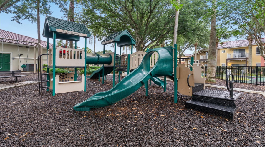 KISSIMMEE, Florida 34747, 4 Bedrooms Bedrooms, ,3 BathroomsBathrooms,Residential,For Sale,SUN KEY,0,MFRS5151298