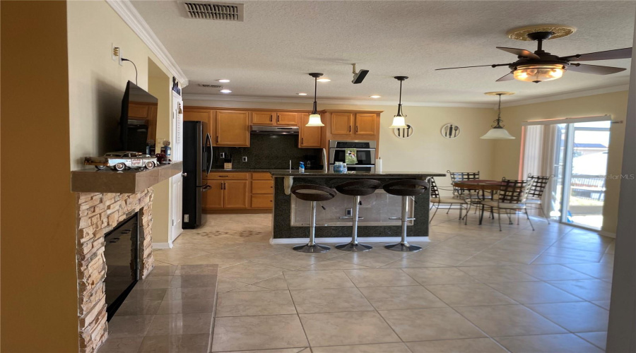 DAVENPORT, Florida 33896, 4 Bedrooms Bedrooms, ,2 BathroomsBathrooms,Residential,For Sale,ROSSELLI,0,MFRS5151410