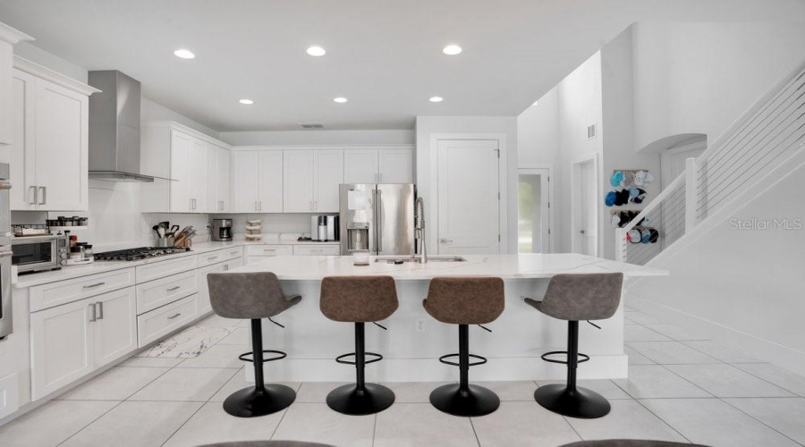REUNION, Florida 34747, 5 Bedrooms Bedrooms, ,5 BathroomsBathrooms,Residential,For Sale,SPARKLING,0,MFRO6414491