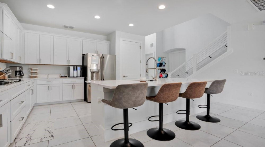 REUNION, Florida 34747, 5 Bedrooms Bedrooms, ,5 BathroomsBathrooms,Residential,For Sale,SPARKLING,0,MFRO6414491