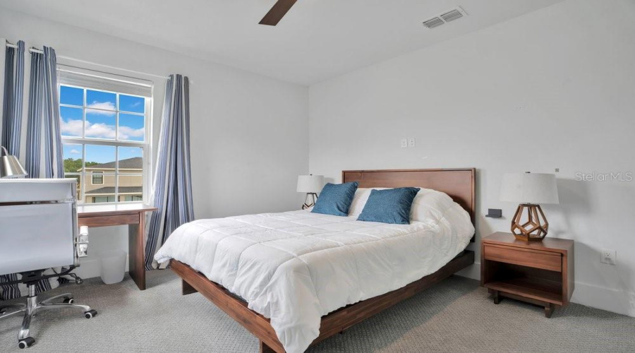 REUNION, Florida 34747, 5 Bedrooms Bedrooms, ,5 BathroomsBathrooms,Residential,For Sale,SPARKLING,0,MFRO6414491