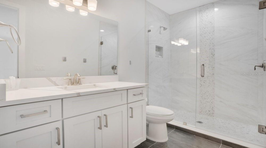 REUNION, Florida 34747, 5 Bedrooms Bedrooms, ,5 BathroomsBathrooms,Residential,For Sale,SPARKLING,0,MFRO6414491