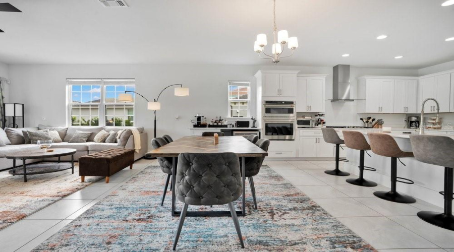 REUNION, Florida 34747, 5 Bedrooms Bedrooms, ,5 BathroomsBathrooms,Residential,For Sale,SPARKLING,0,MFRO6414491